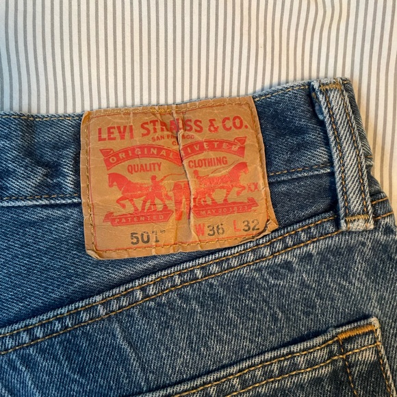 Levis 501 shorts - Picture 6 of 7